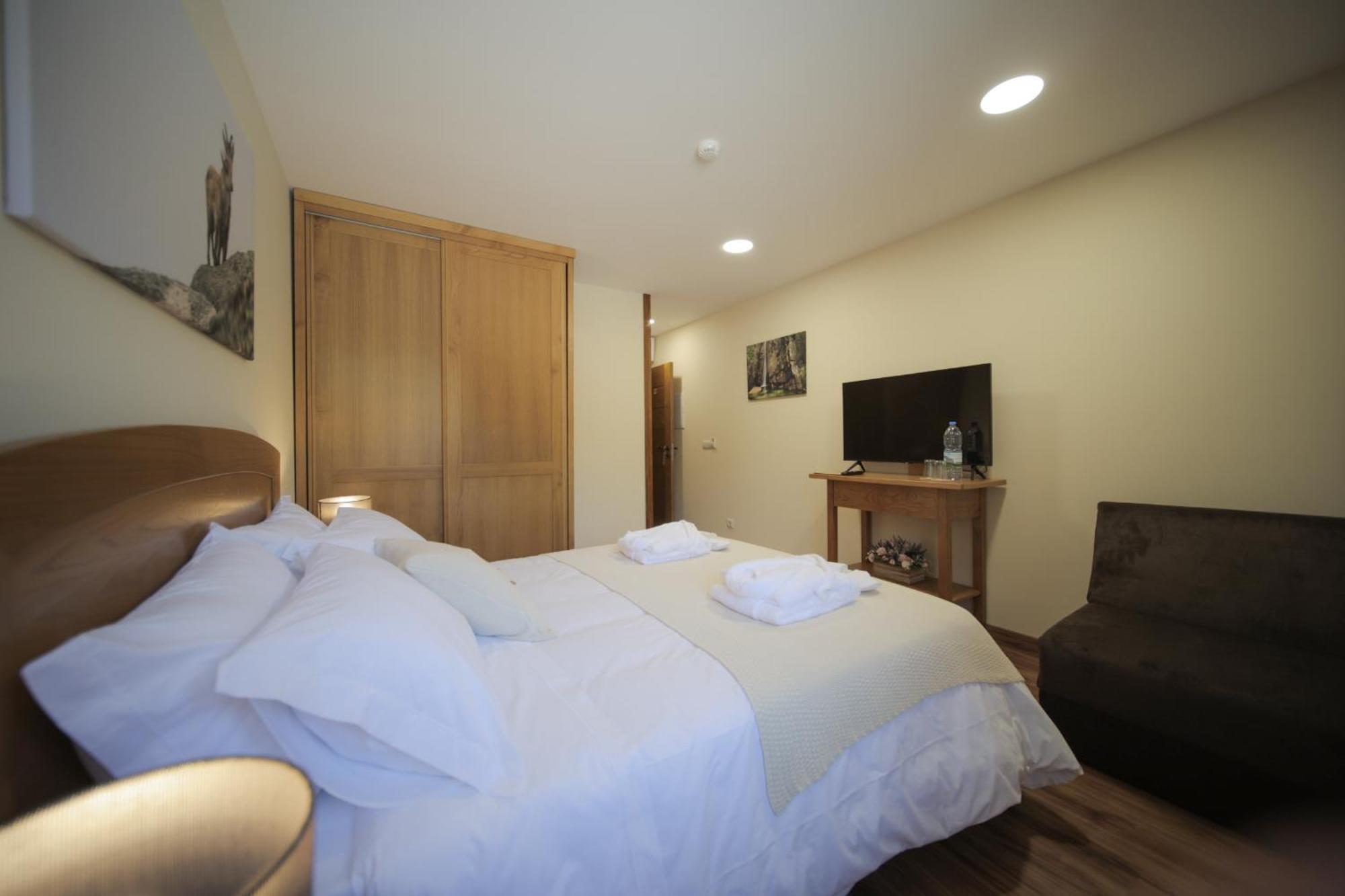 Hostel Casa Da Fonte - Geres Zewnętrze zdjęcie