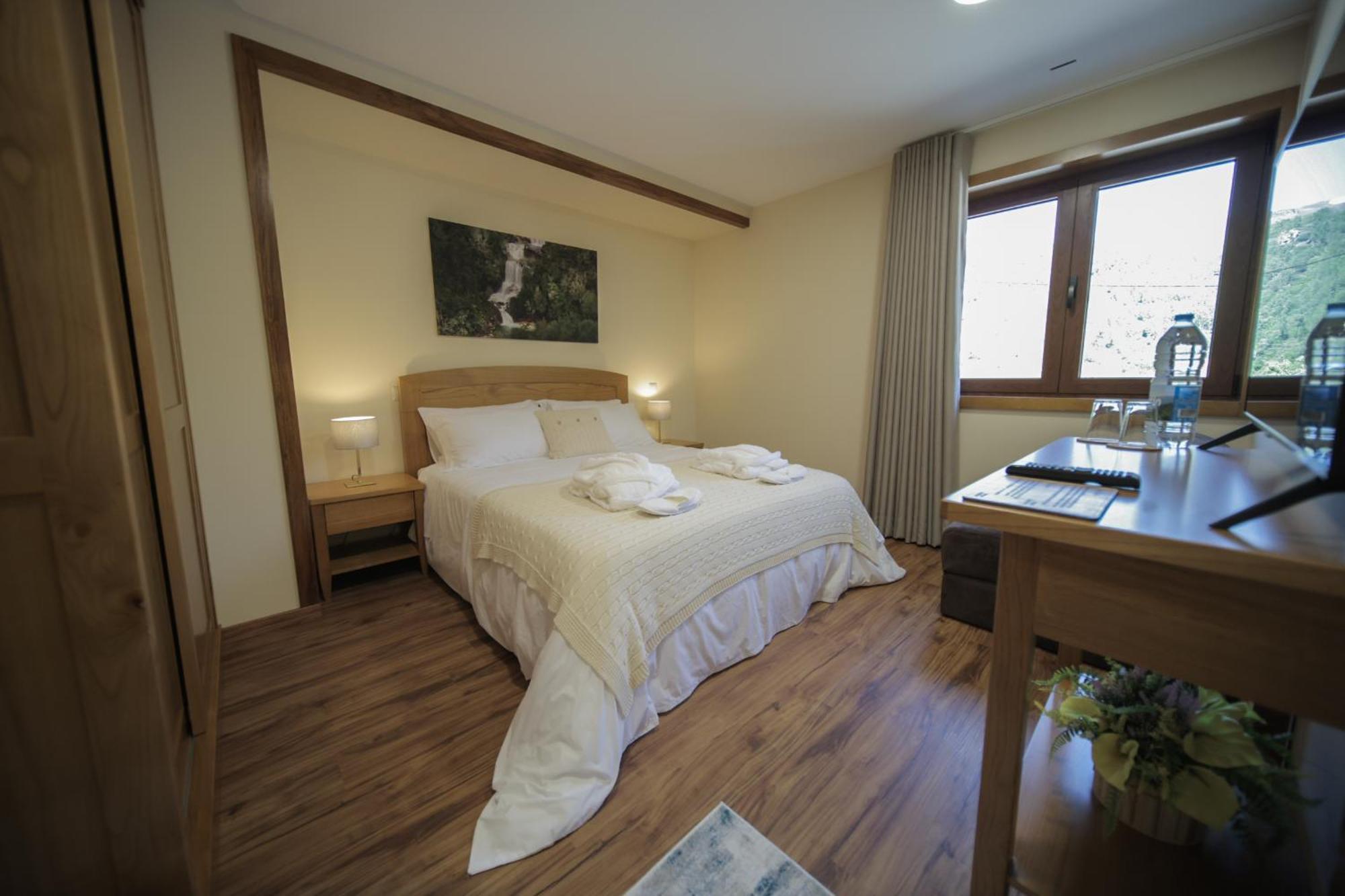 Hostel Casa Da Fonte - Geres Zewnętrze zdjęcie